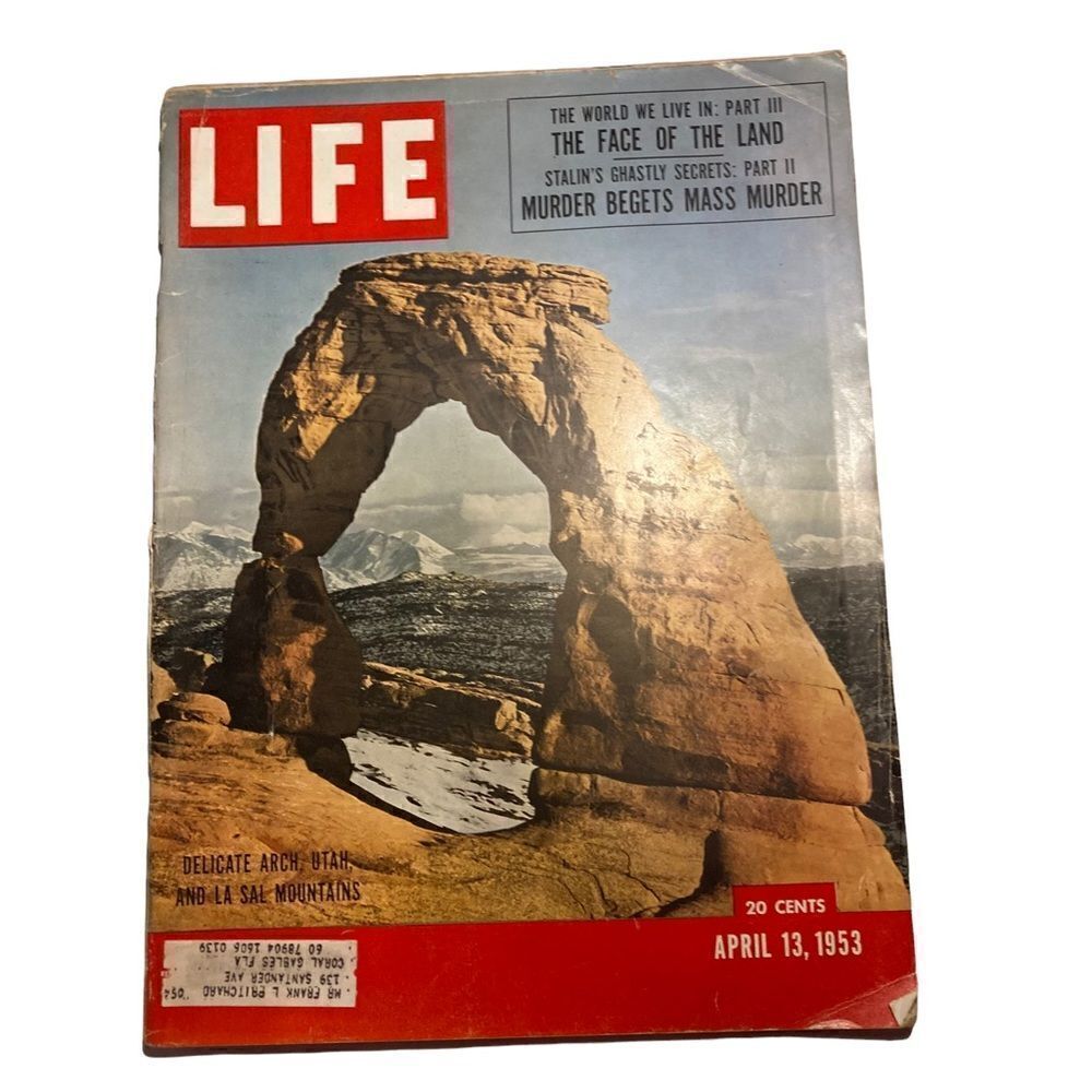 April 13, 1953 LIFE Magazine Stalin's Secrets 1950s Advertising‎